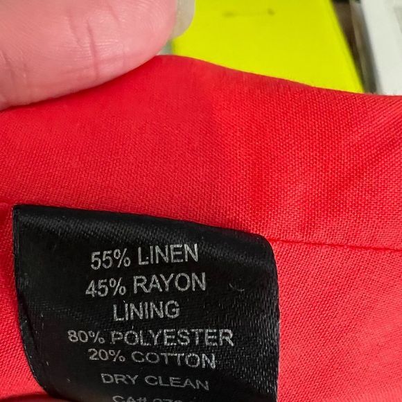 Josie linen blend top, size 4 - Picture 6 of 6